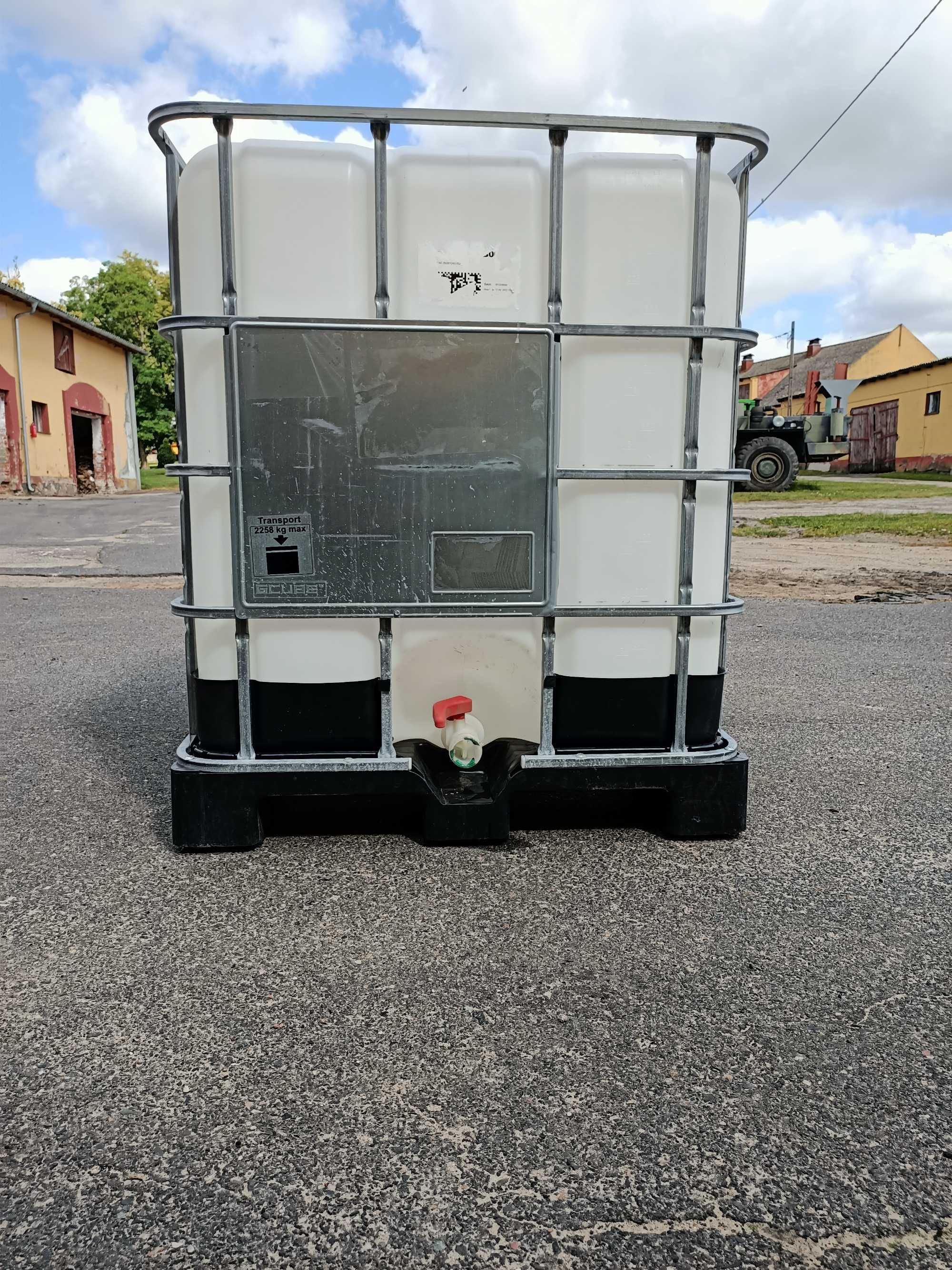 Pojemnik/mauzer 1000 l