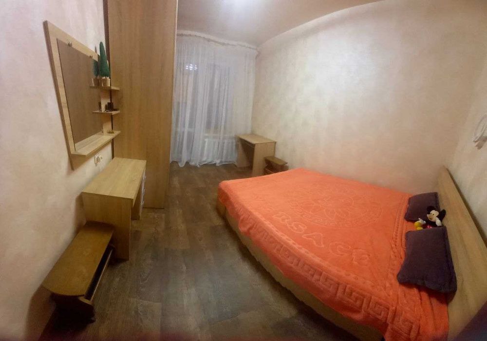 Продам 2х комнатную чешку  хорошем состоянии.