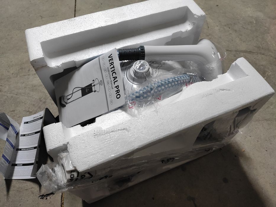 Ferro a vapor vertical