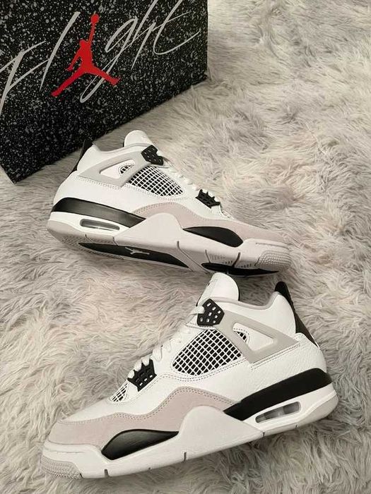 buty_Jordan_4_Retro_Military_Black_Espadryle/ Rozmiar 40