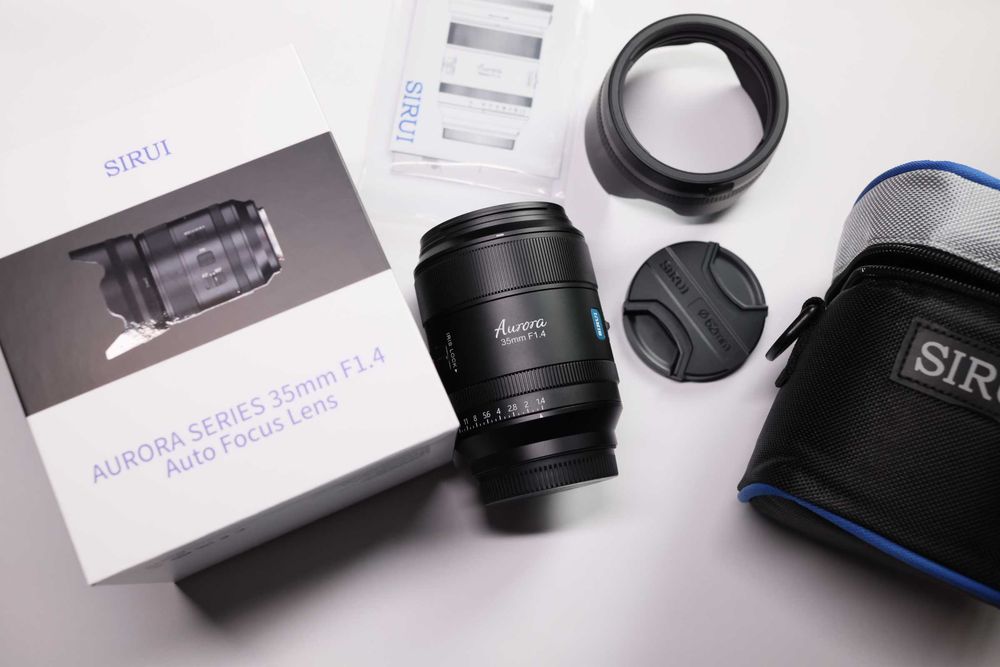 Объектив Sirui Aurora 35mm f1.4 E-mount
