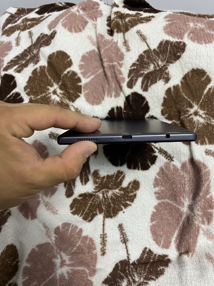 Samsung galaxy tab A7 lite