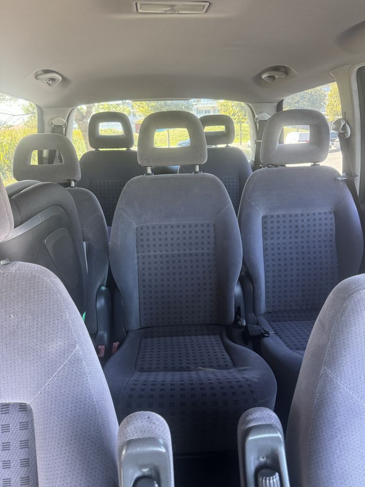 Vw Sharan com poucos klm