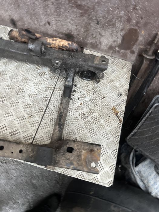 Балка передняя Mercedes ml w163 год 02 мерседес мл 163