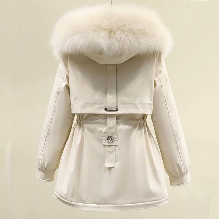 Жіноча тепла парка