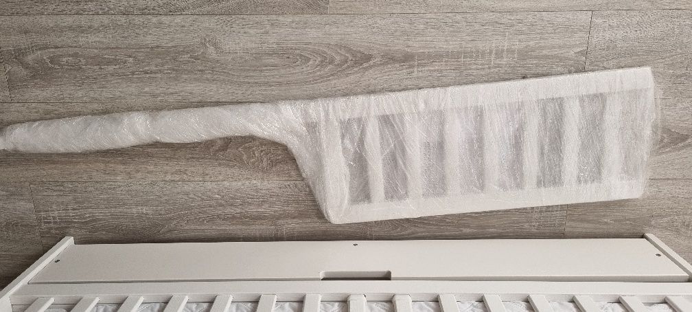 Łóżeczko MARSELL z szufladą i barierką 140 x 70