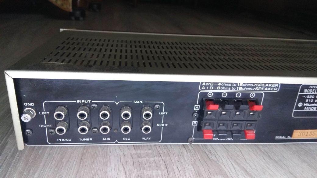 Стерео підсилювач HITACHI HA-11