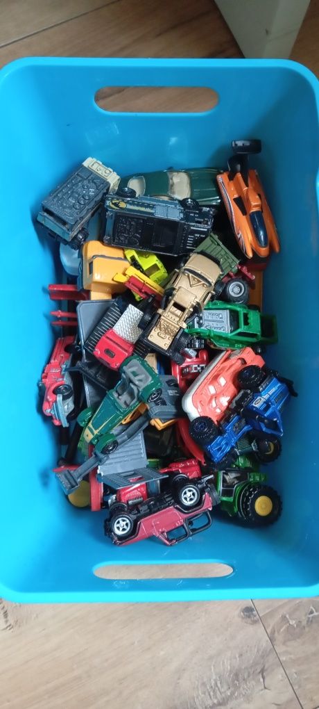 Samochodziki Siku i Matchbox