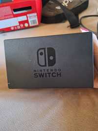 Stacja dokujaca i inne Nintendo Switch