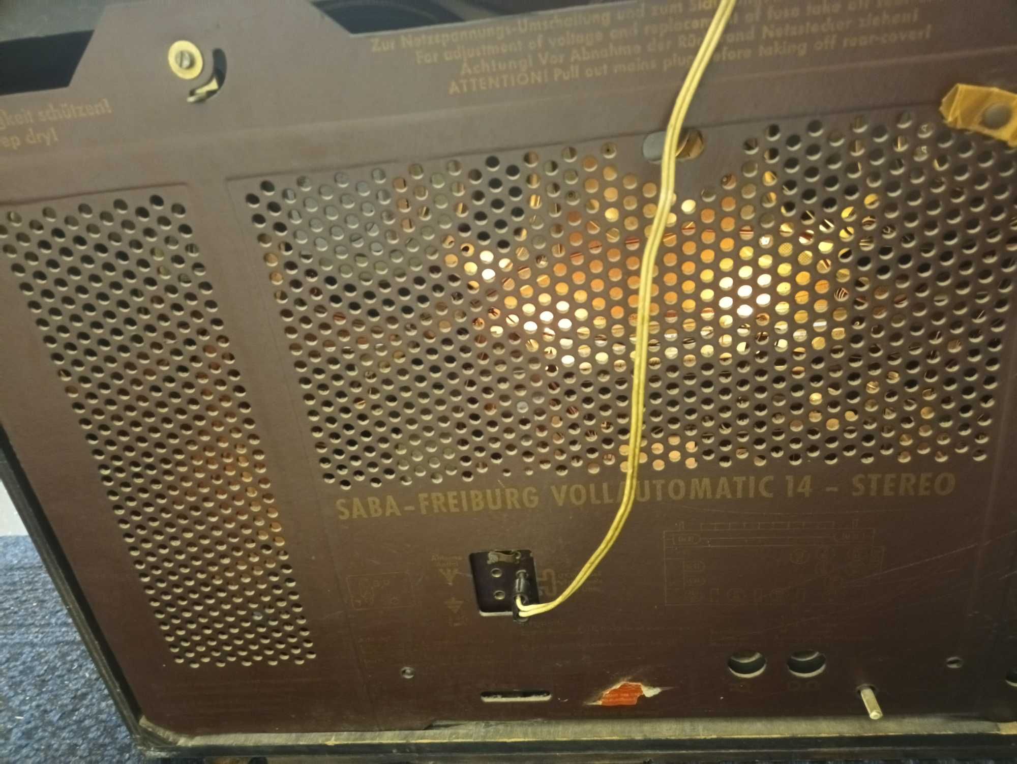 Radio Saba-Freiburg Vollautomatic 14-Stereo