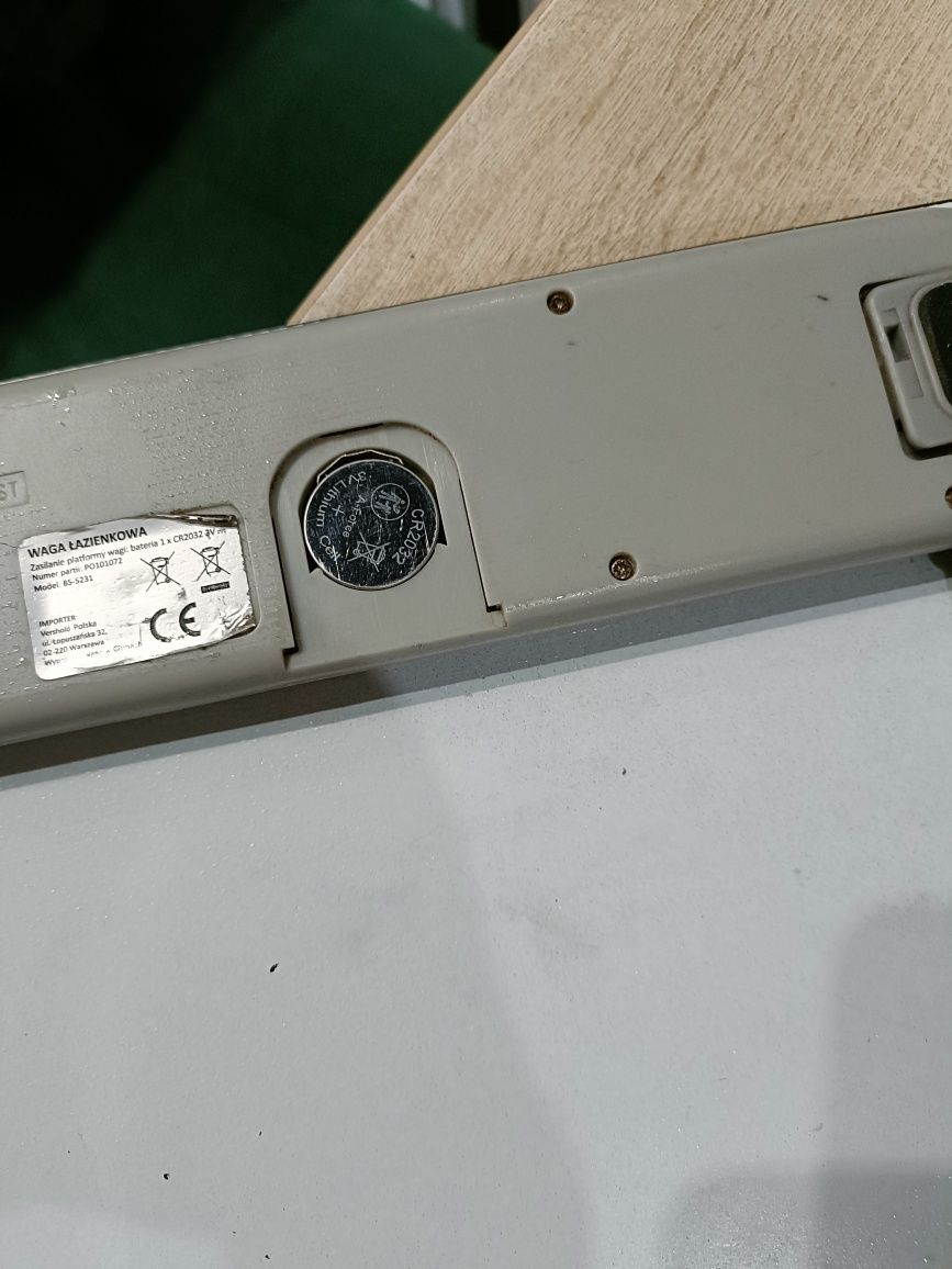 Oddam wagę elektroniczną za paczkę kawy