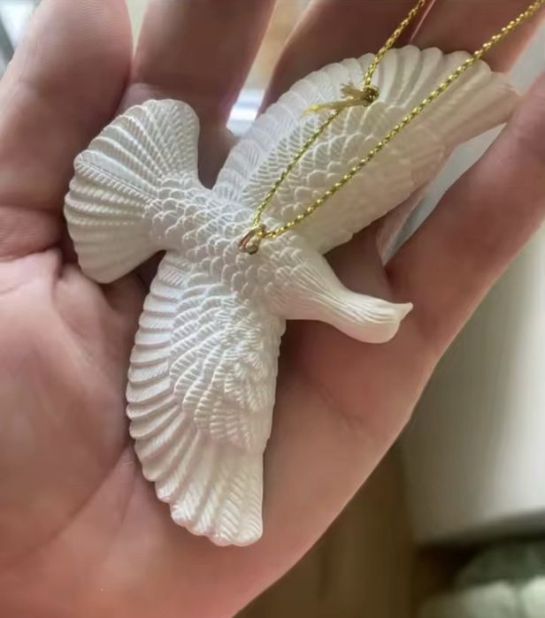 Голуби дружби з фільму "Один удома"