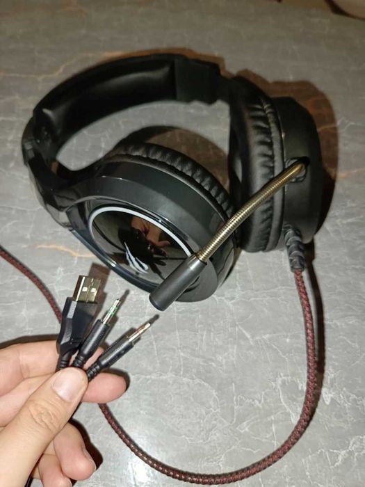 Słuchawki Gamingowe Przewodowe Podświetlane Z Mikrofonem Nauszne