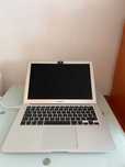 MacBook Air Core i5 1.6 13" 8GB RAM 256GB SSD (Early 2015)