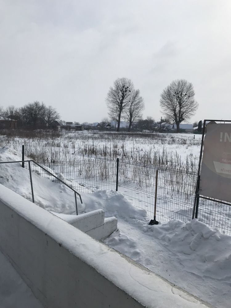 Земельна ділянка с Фурси обмін на авто можливо