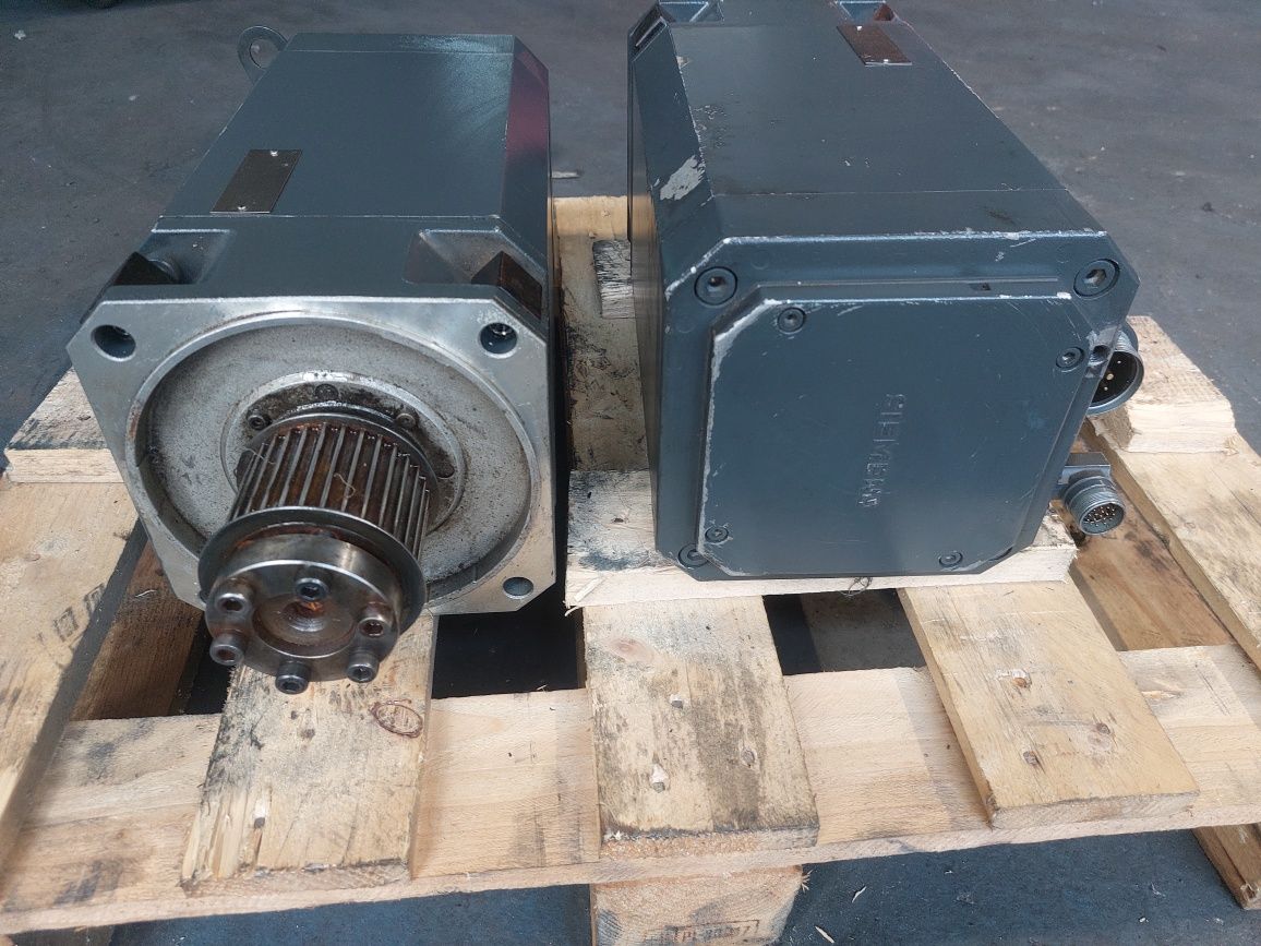 Siemens 1FT6105-1AC71-3AG1 Servomotor 2000obr/min 38nm