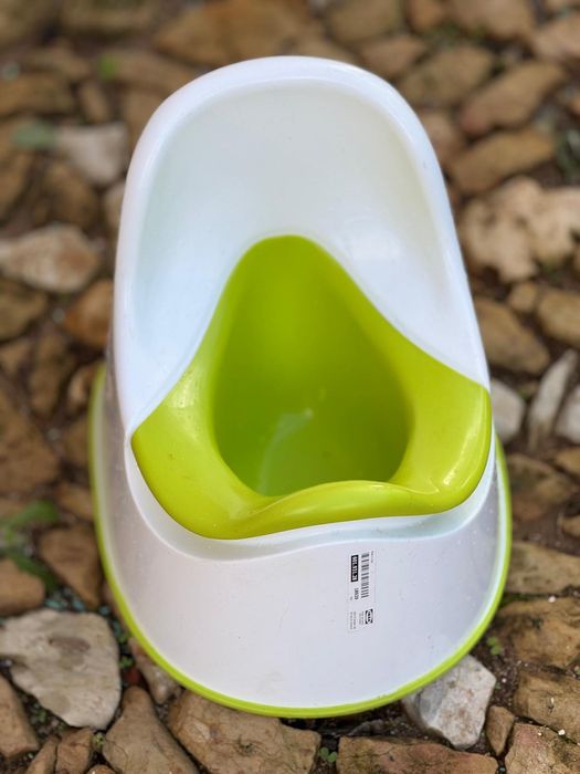 Bacio criança em óptimas condições