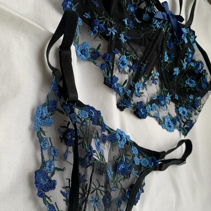 новий комплект білизни с