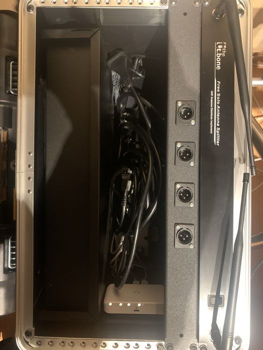 Rack 4 Micros Wireless Sennheiser XSW 2-ME2