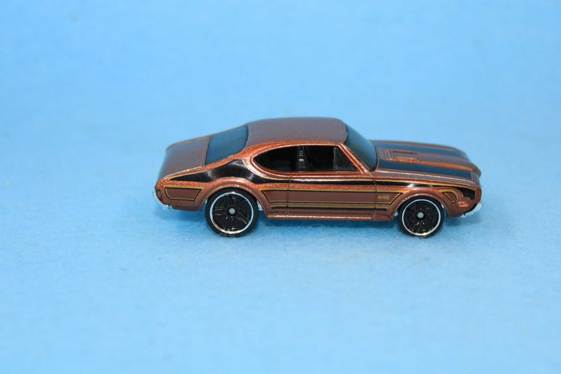 Miniatura Hot Wheels Oldsmobile 442