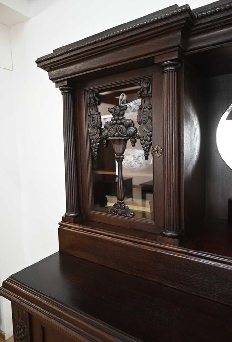 piękny okazały kredens z lustrem 103001