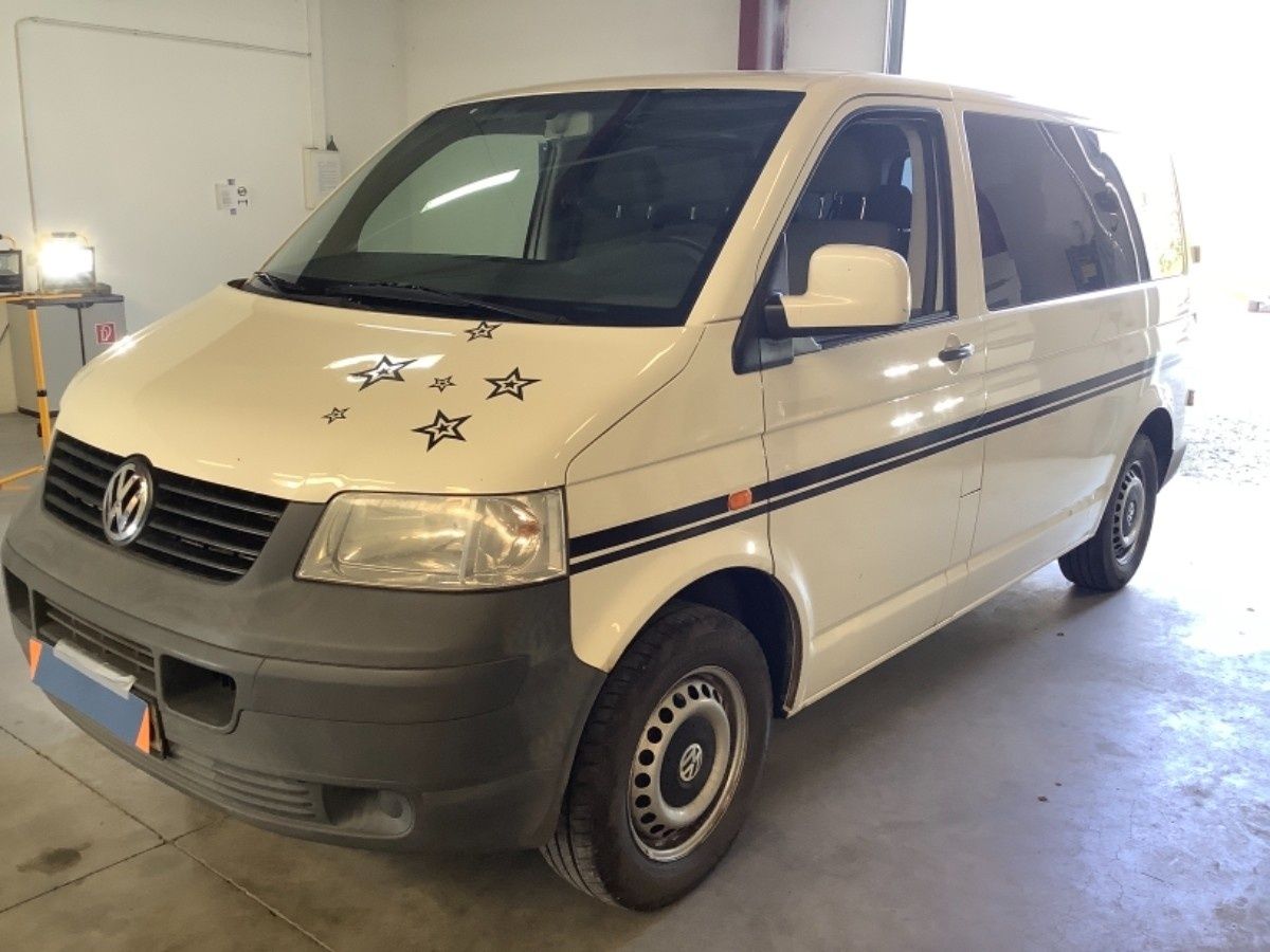 Продам або обміняю Volksvagen Transporter Kombi 1.9 TDI 2005 р. в