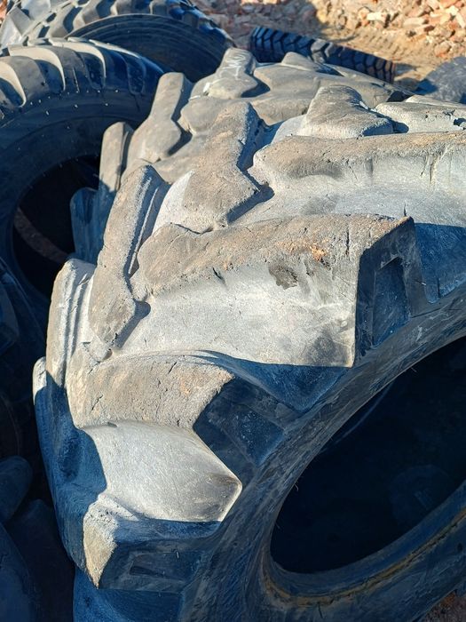 Opony przemysłowe 18-22.5 Mitas mecalac Manitou merlo ladowarka