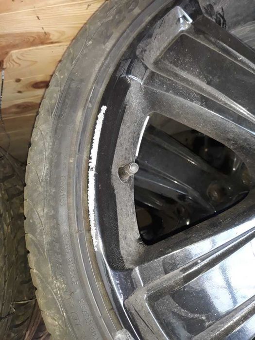 Sprzedam felgi aluminiowe