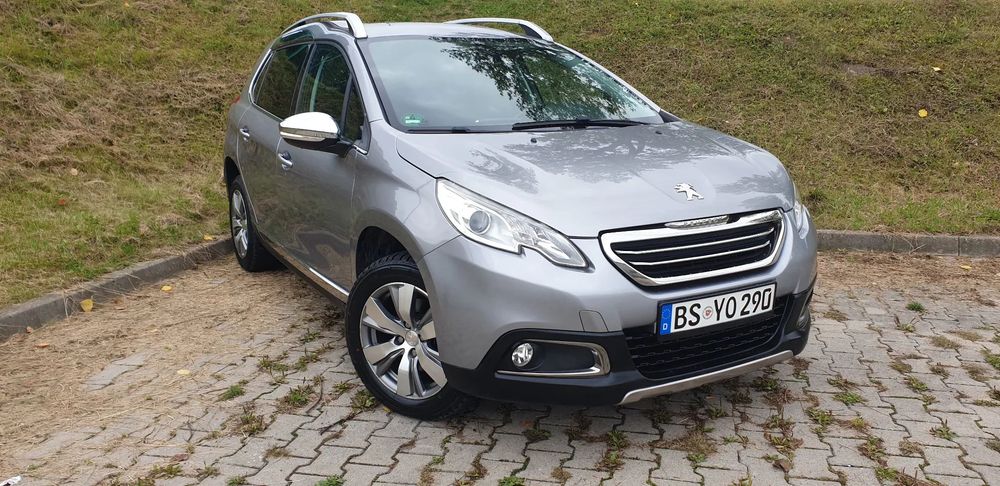 Peugeot 2008 Nawigacja PDC RDC Nowe Opony Tarcze Klocki