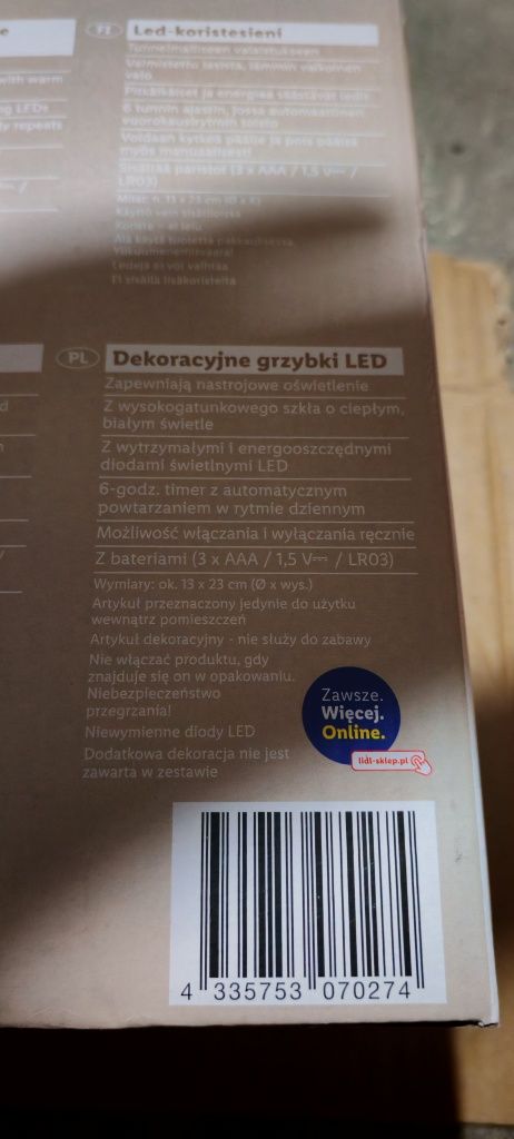 Szklany grzybek z oświetleniem LED