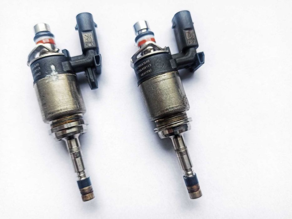 Wtryskiwacz VW Seat Skoda 1.5 TSI 2021r Delphi 04E906036AD