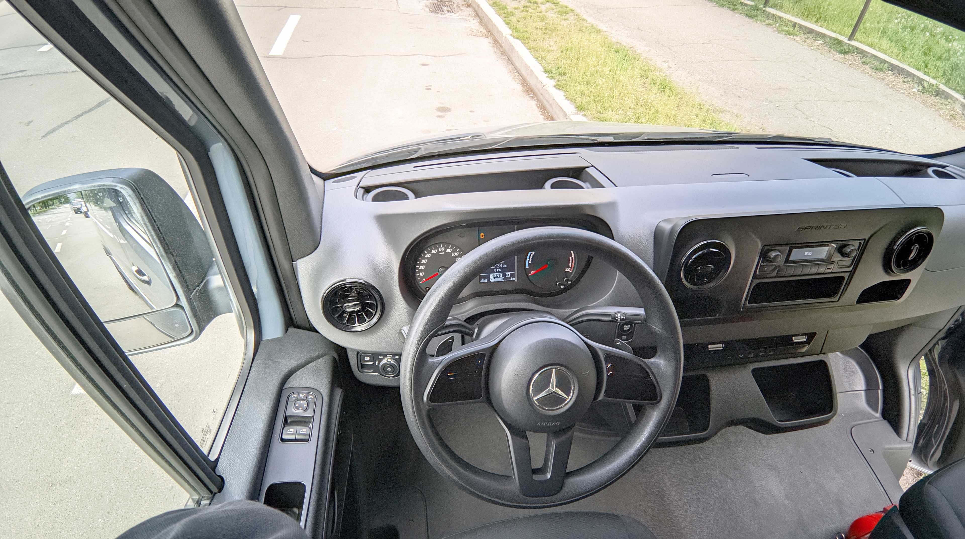 продаж Mercedes-Benz eSprinter 2020 електричний з ПДВ