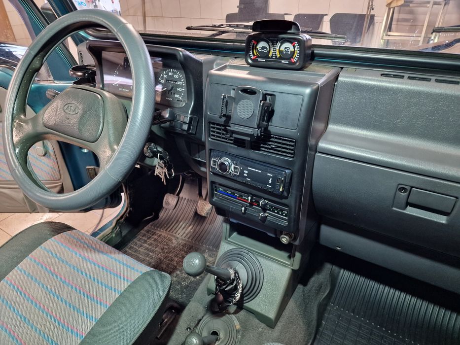 Kia asia rocsta 1.8 4x4