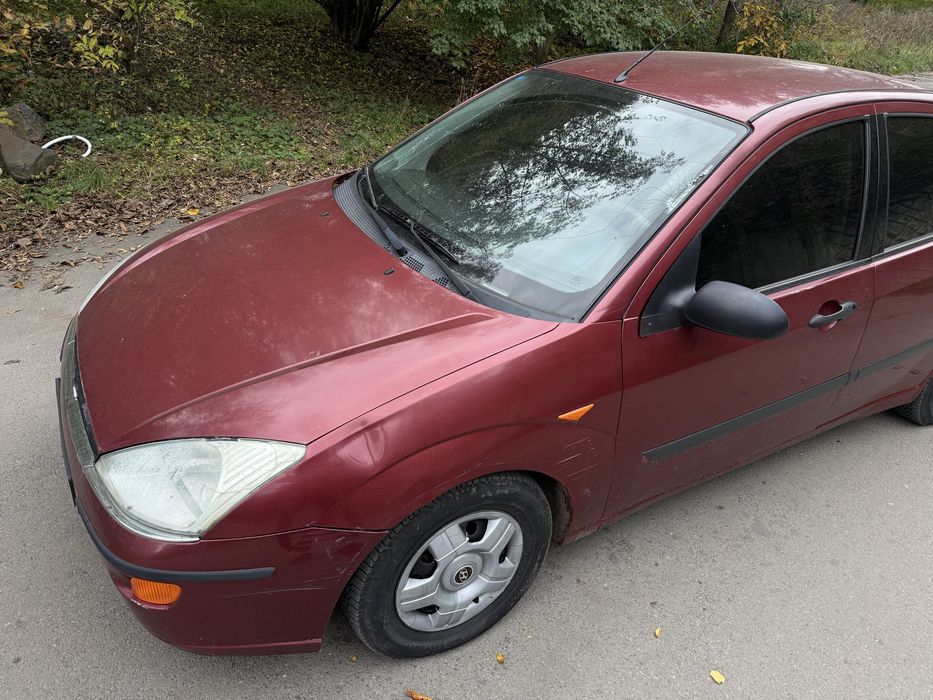Ford Focus 1.8 бензин