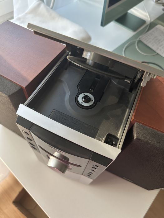 Wieża Sony CMT-EH10 / Głośniki SS-CEH10