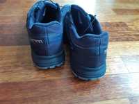 Buty Salomon GORE-TEX 43 1/3 JP 27,5