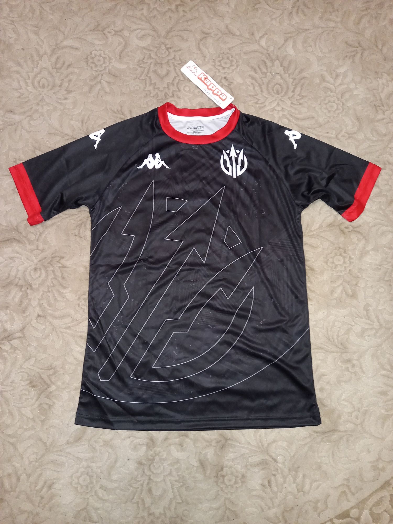 Футболка KAPPA чорна, бренд UMBRO,