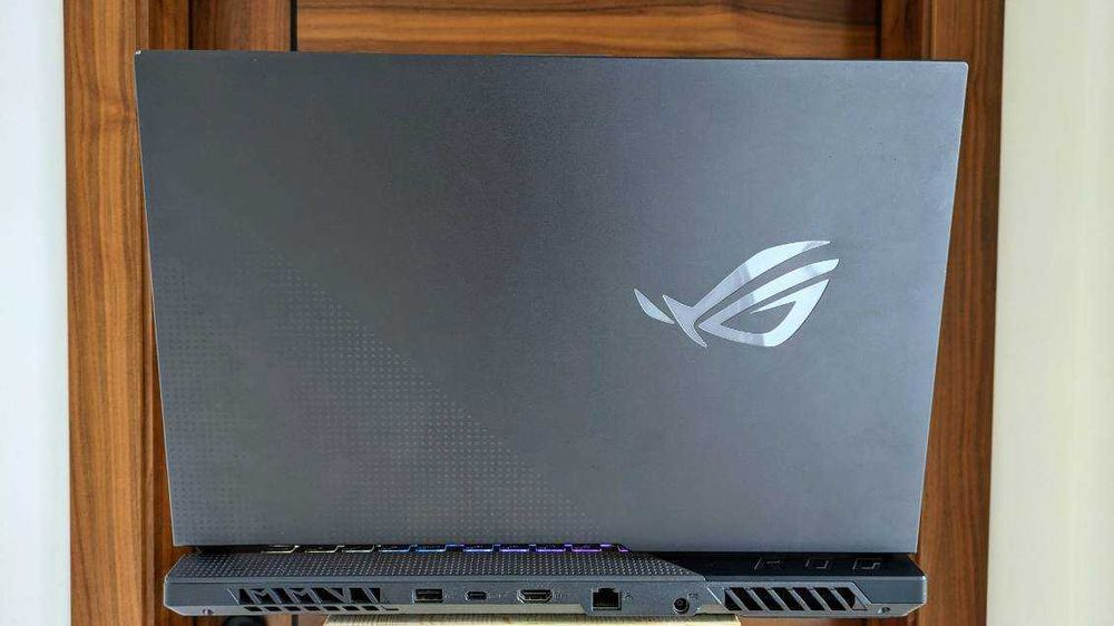 Asus rog strix g513   (Ryzen 7 4800h, rtx 3050 ti 16g, 512g de espaço)