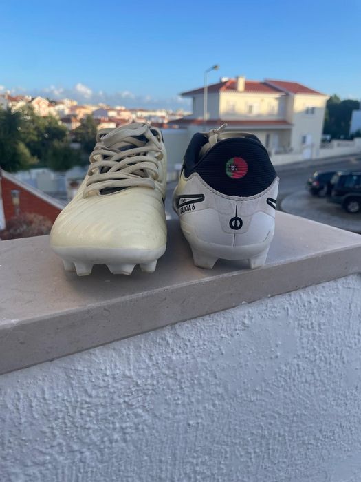 Chuteiras nike tiemplo legend 10