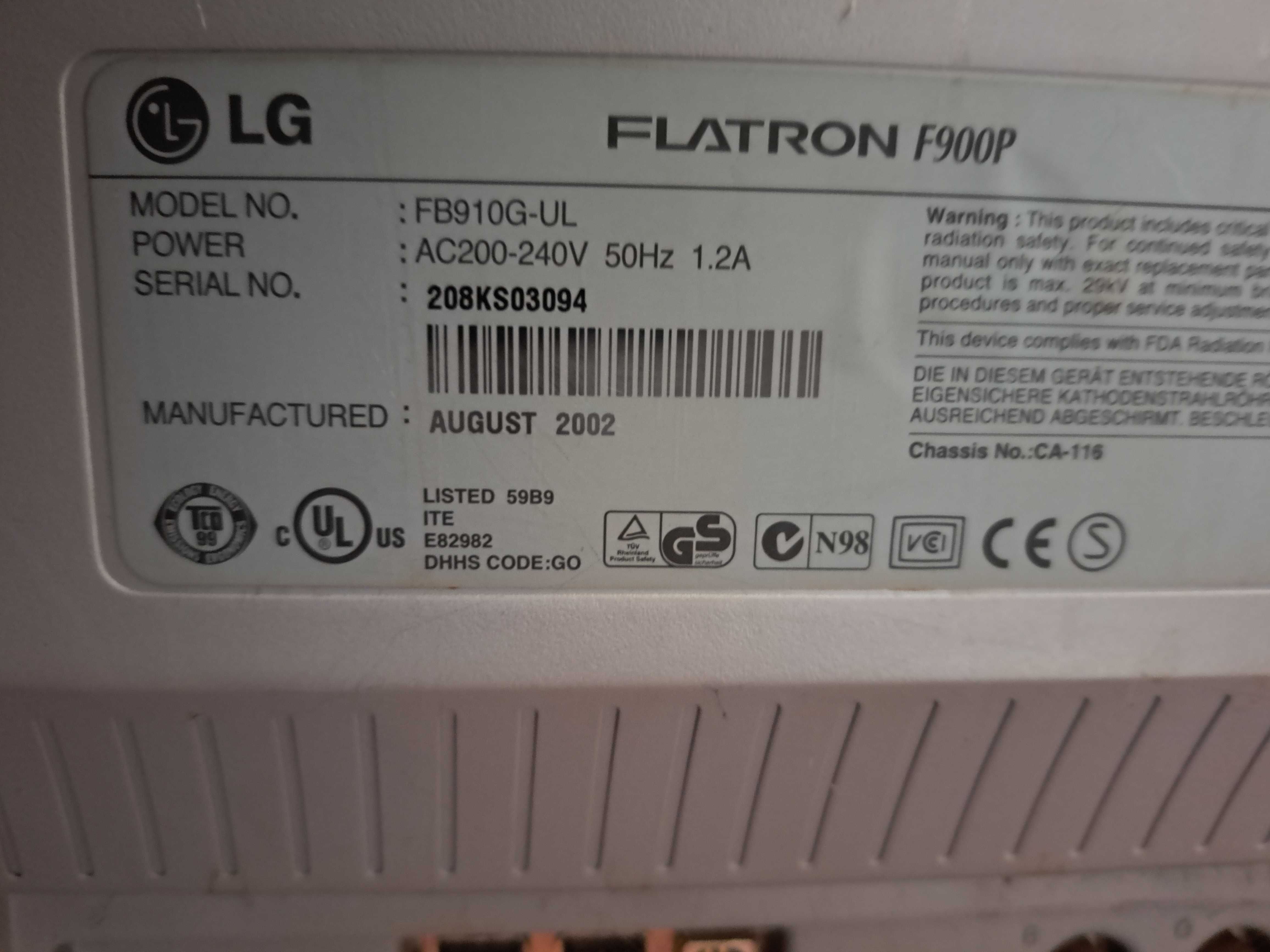 Monitor LG Flatron F900P