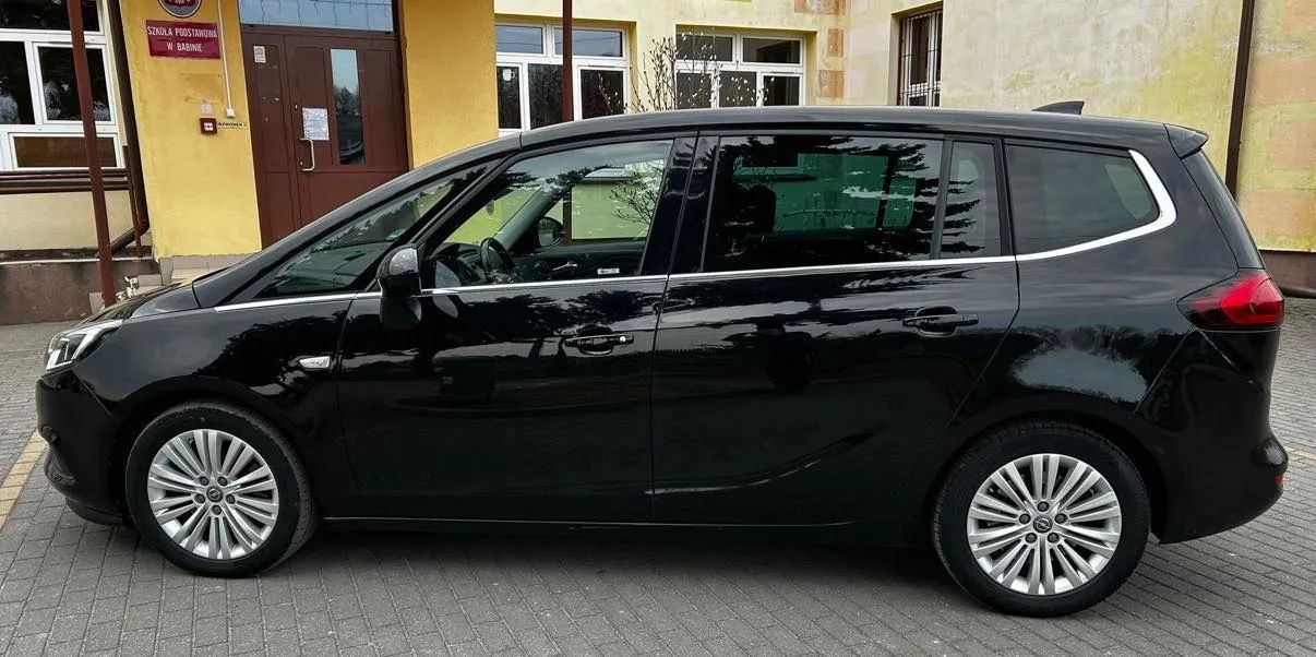 Opel Zafira Opel Zafira Tourer 2.0D 170km Automat, ksenon Led, radar