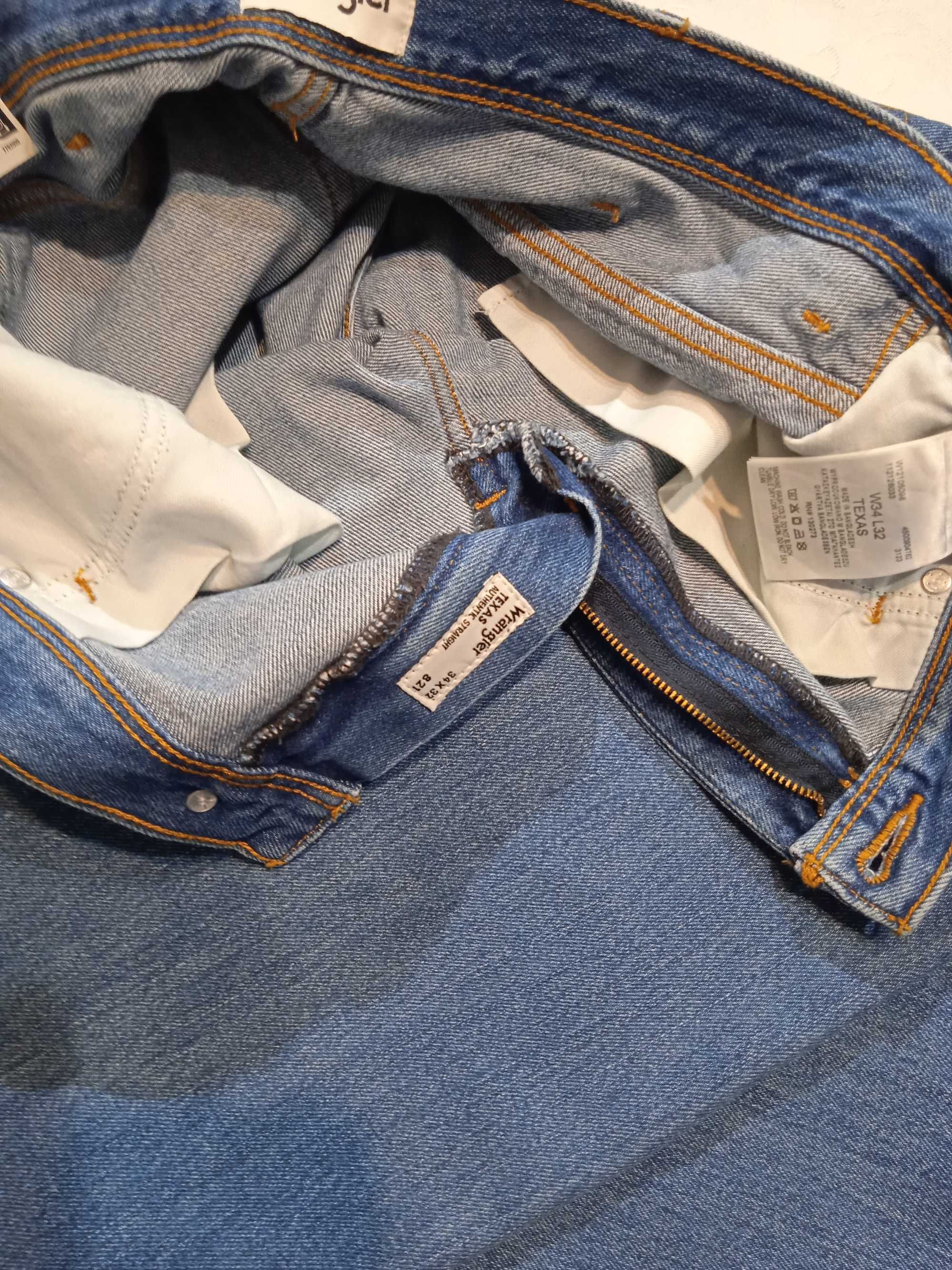 Wrangler Texas 821 Authentic Straight spodnie jeansy W34 L32