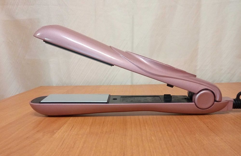 Утюжок для волос Xenic Ceramic / Фен Rowenta