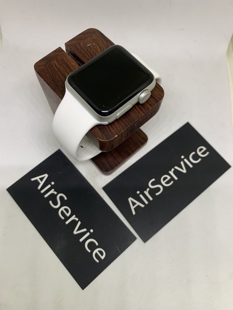 Оригінальні  Apple Watch series 3 38 silver