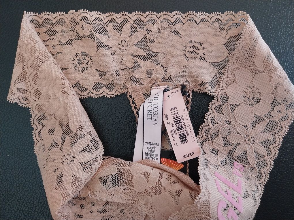 Stringi Victoria's Secret