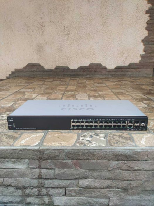 Cisco SF350-24P-K9-EU 24-портовий керований комутатор 10/100 POE,