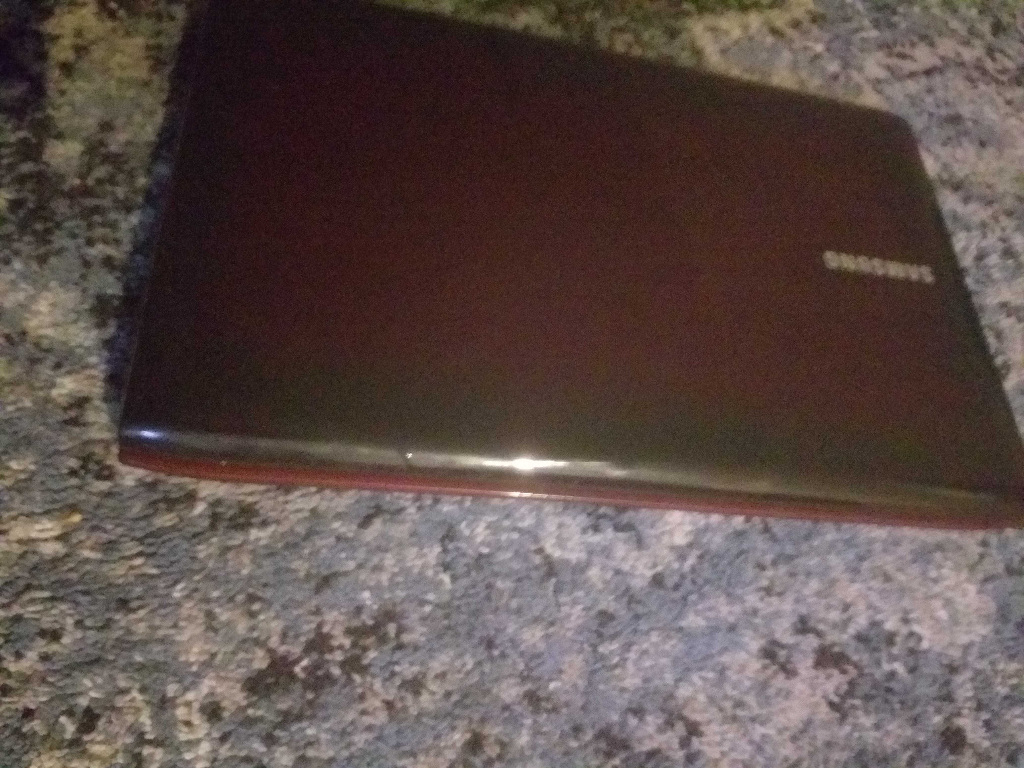 Laptop Samsung r580