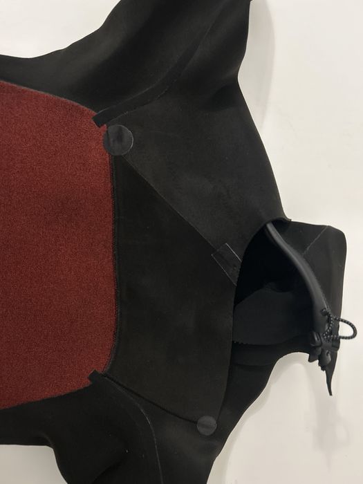 Fato de Surf  900 Neoprene 4/3mm Tamanho L como Novo