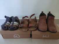 Sapatos (sandálias e botas) - criança desde 4 eur