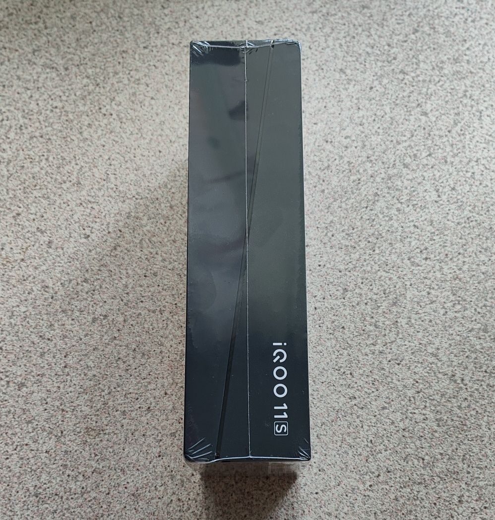 VIVO IQOO 11S 5G 12/256Gb Special Edition. Гарантія